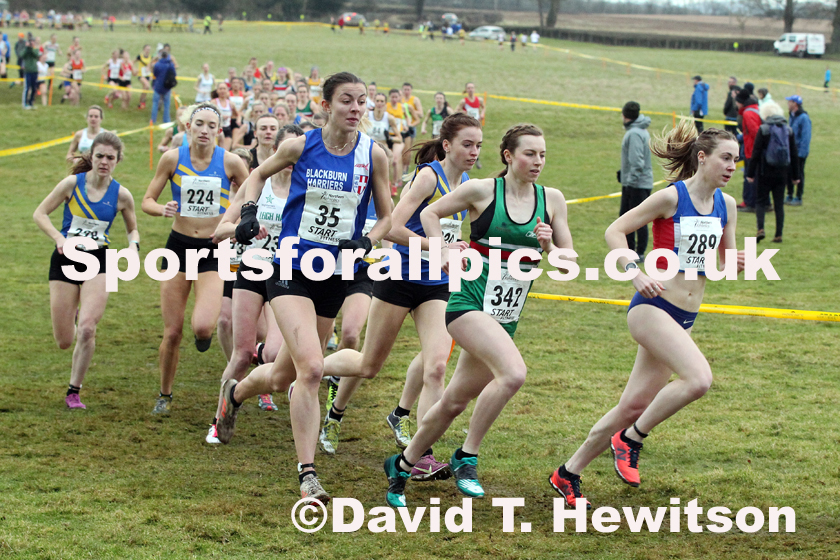 Senior womens Northern Cross Country Champs., Camp Hill Estate, Kirklington.  Photo: David T. Hewitson/Sports for All Pics